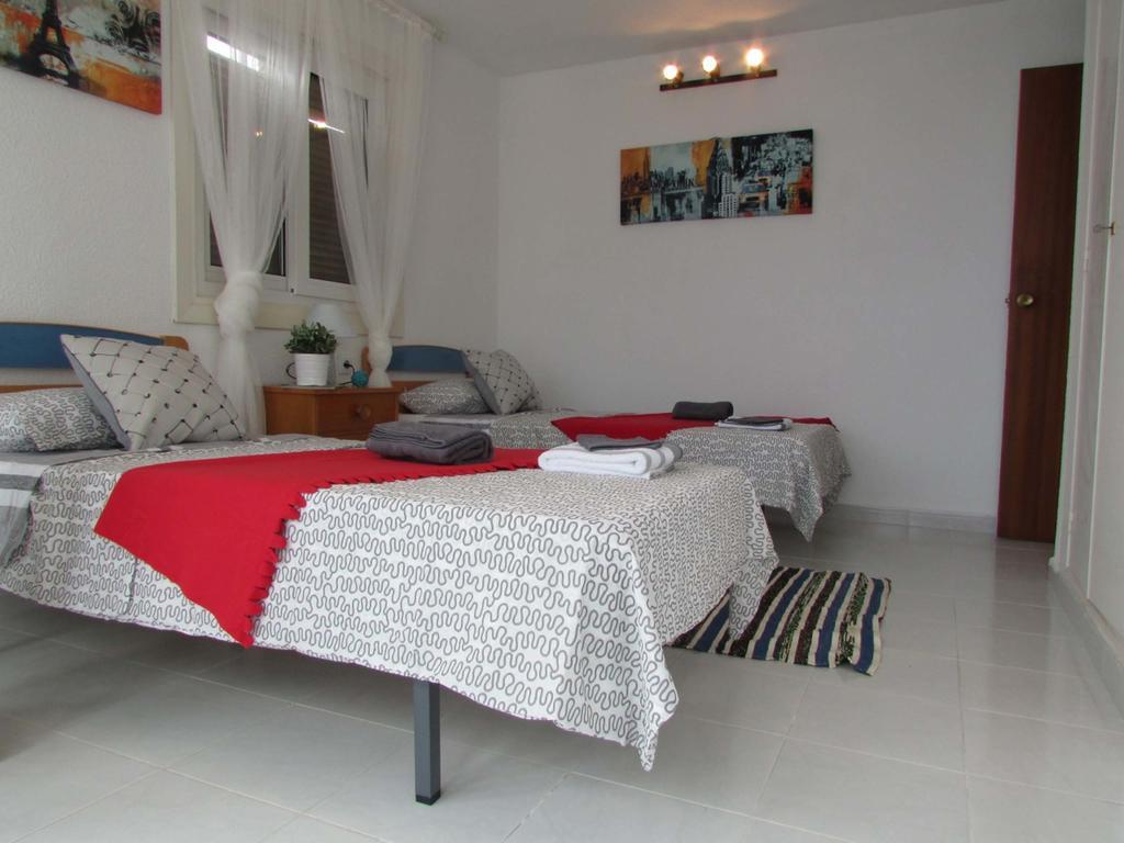 Apartamento Maestro Parada Torrevieja Habitación foto
